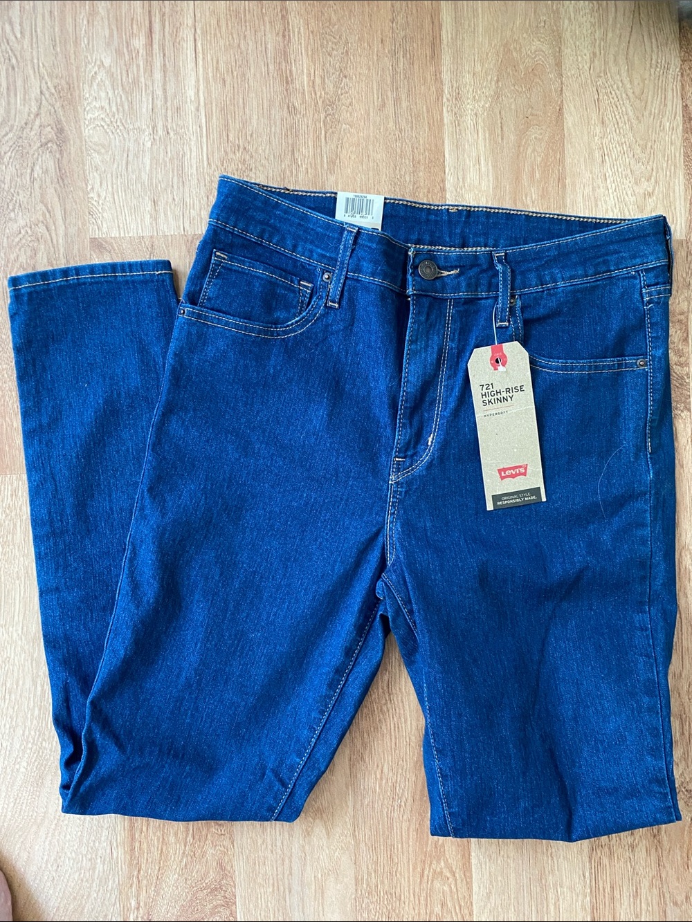 Levi's 721 High-Rise  Skinny Jeans NWT